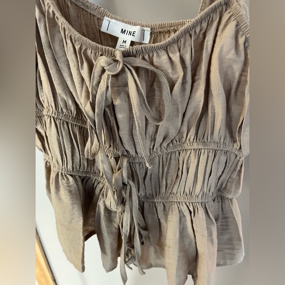 Super cute Tank top - Picture 3 of 3